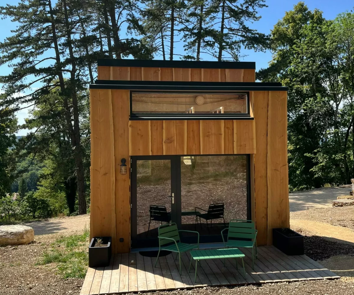 refuge insolite en bugey, stage, été, 2027, danse biodynamique, nature, balade, spa, massage, profiter